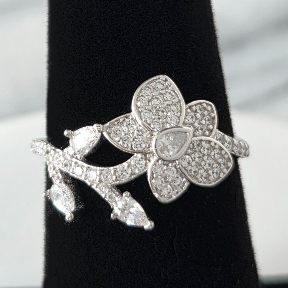 Floral Ring, 925 Sterling Silver Charmed Aroma Flower Collection